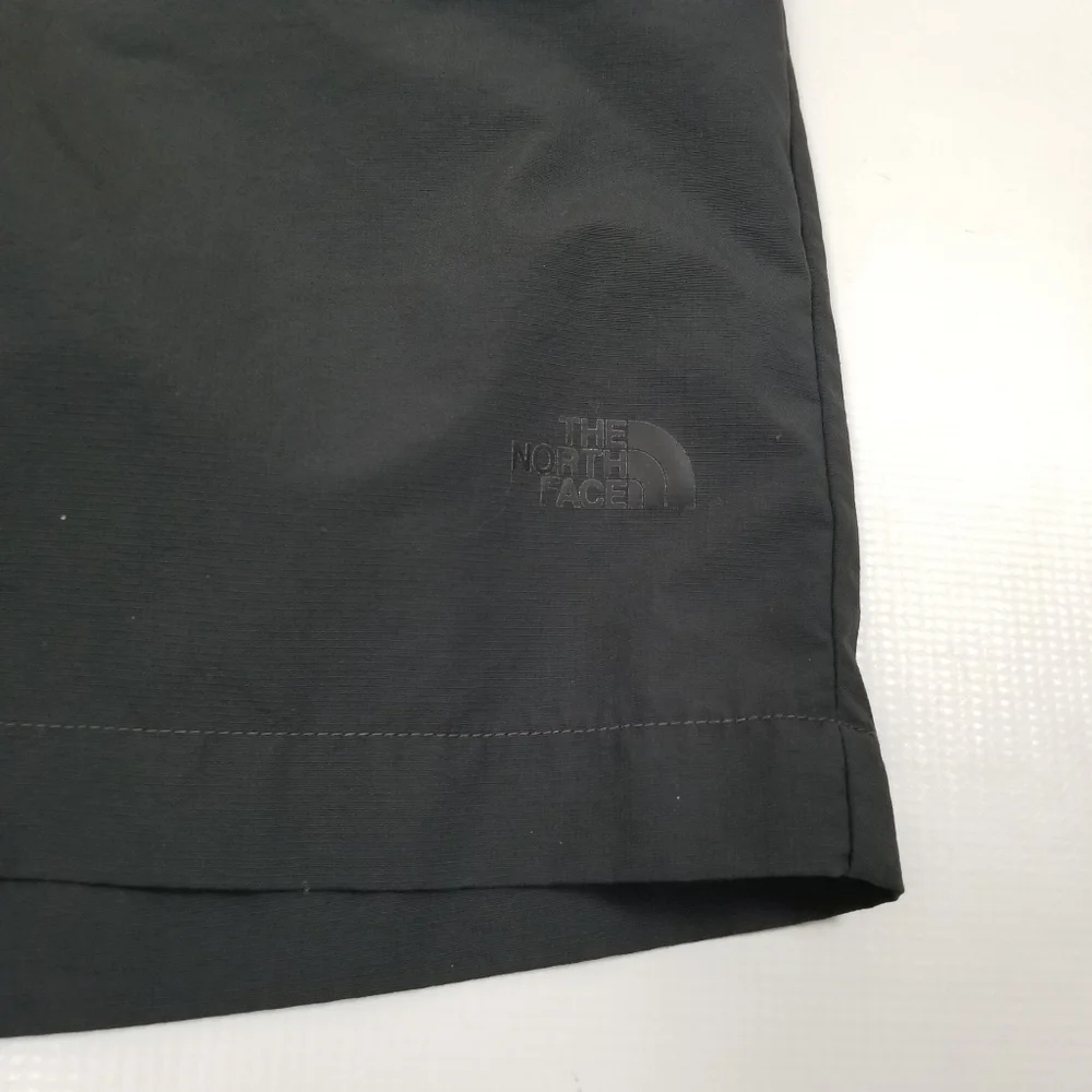 The North Face size 32